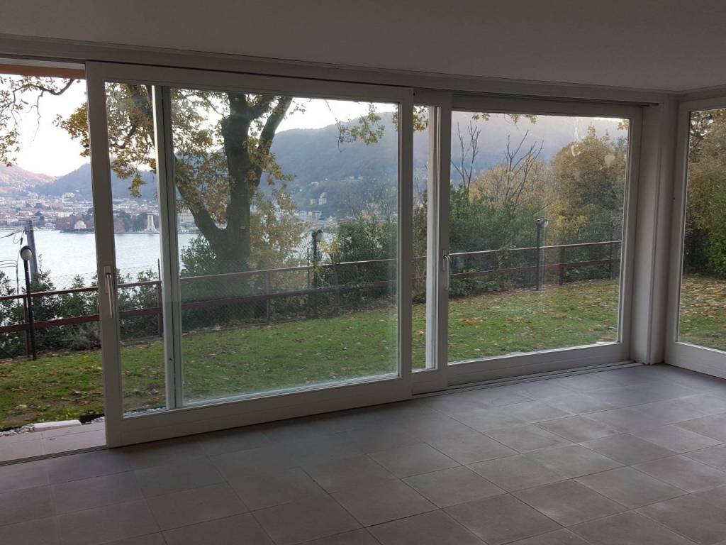 Villa a Como in Via Cristina Triulzio Belgioioso - Foto 2