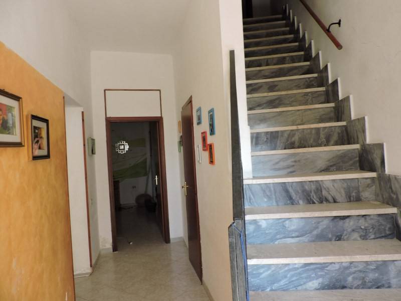 Palazzo / stabile a Melilli in Via Gioacchino Rossini - Foto 2