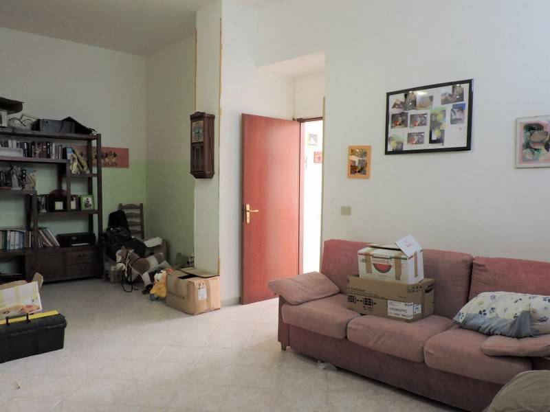 Palazzo / stabile a Melilli in Via Gioacchino Rossini - Foto 4