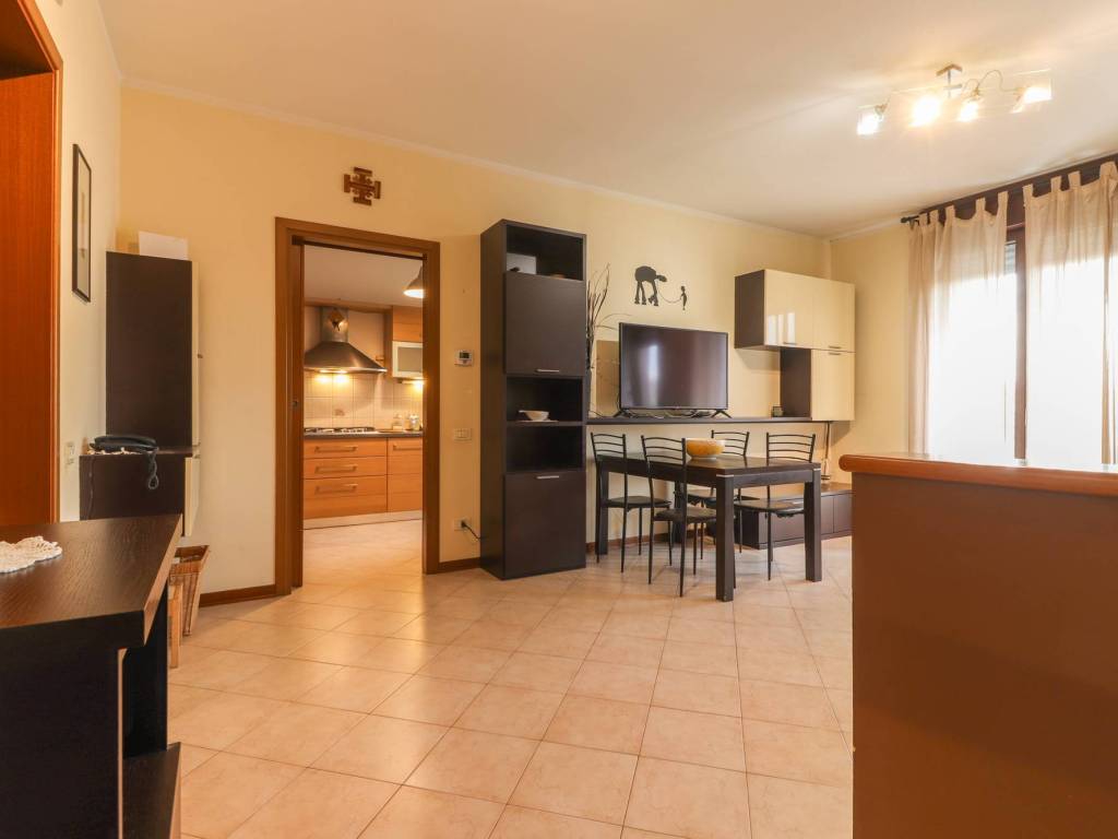 Appartamento a Cento in Via Pina Agostina Bitelli, 14 - Foto 3