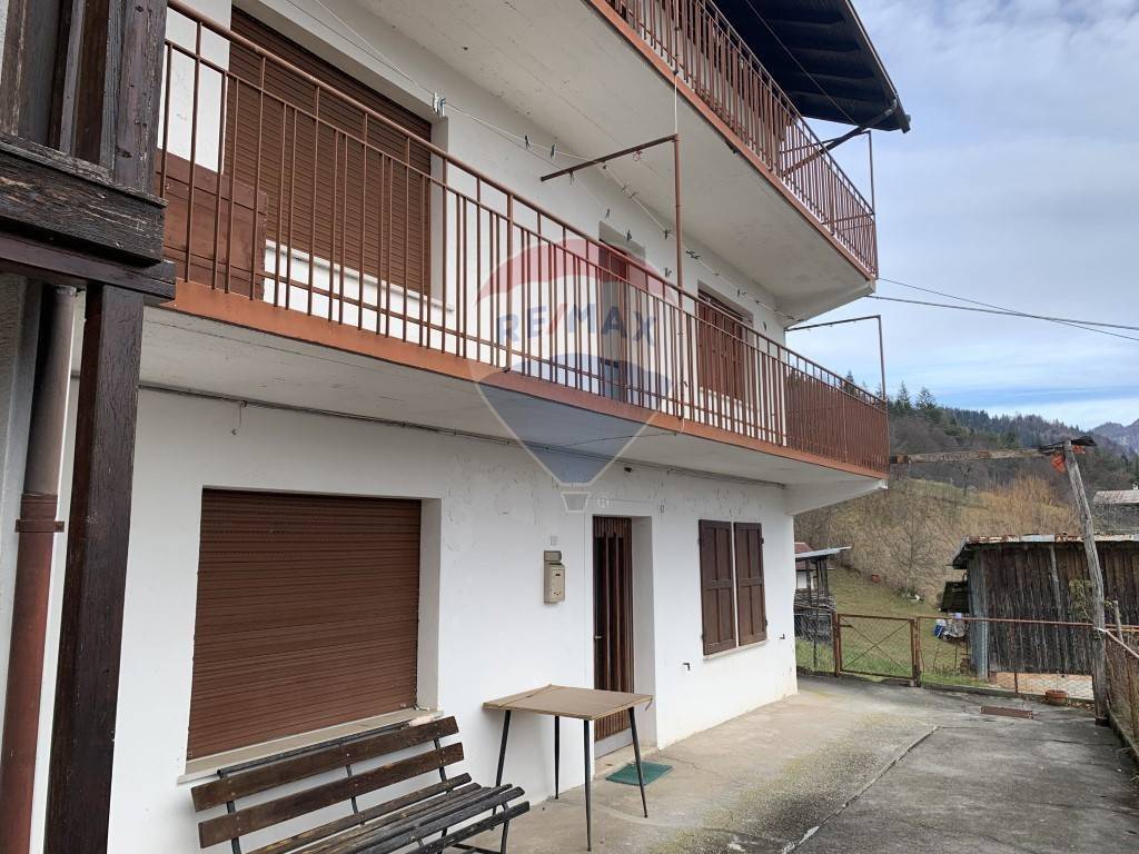 Casa indipendente a Lamon in Via Pezzè, 82 - Foto 2