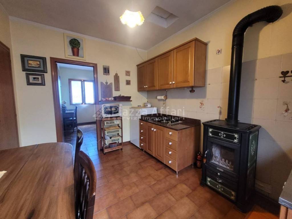 Appartamento a Villa minozzo in via Monte Contessa - Foto 2