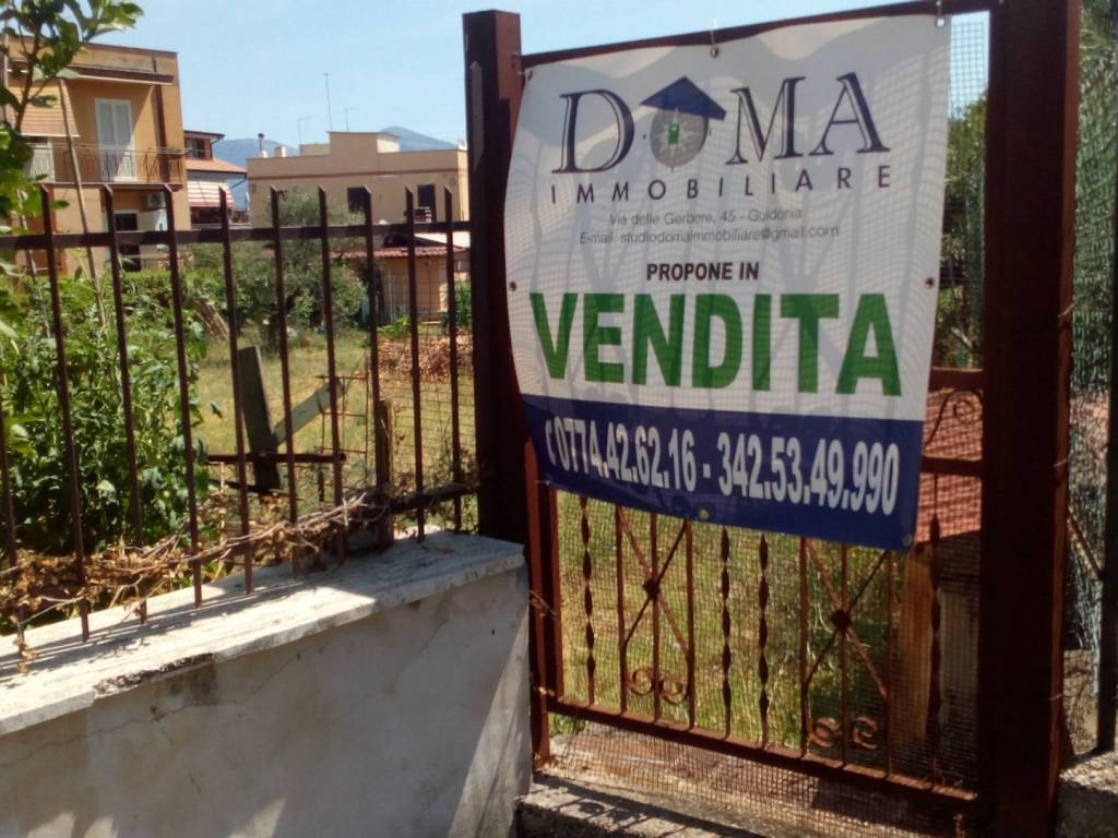 Terreno a Guidonia montecelio in Via DEGLI AMARILLI - Foto 2