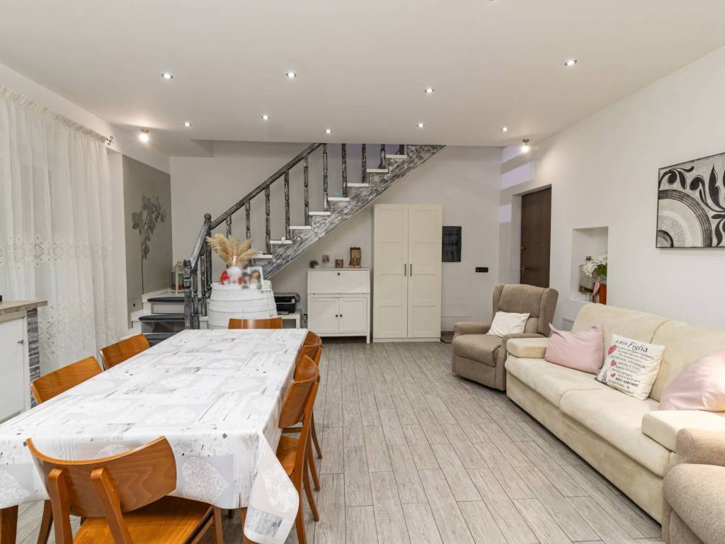 Appartamento a Giussano in Via Furlanelli, 112 - Foto 3