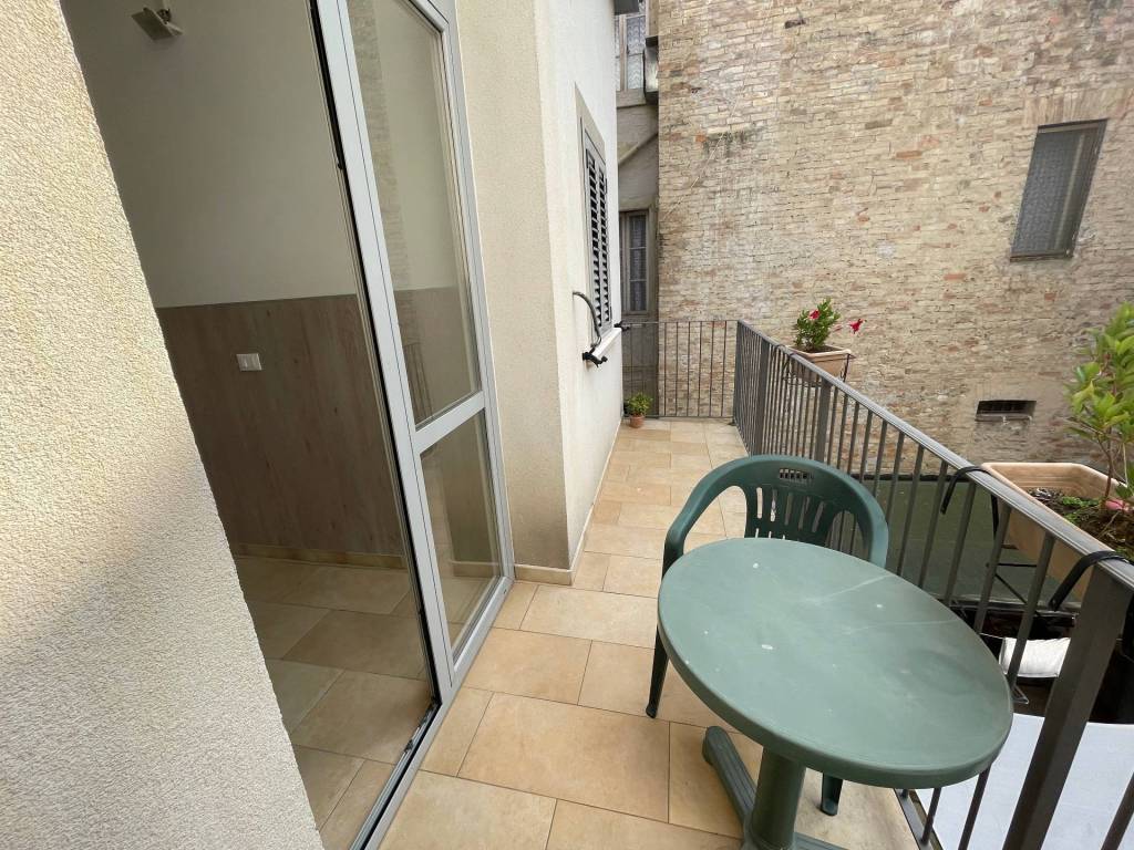 Appartamento a San benedetto del tronto in Via Crispi - Foto 5