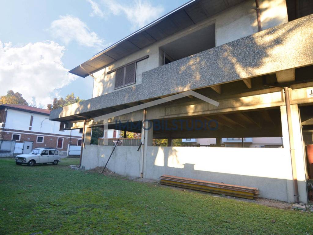 Villa a Castellanza in Via Luigi Pomini - Foto 3