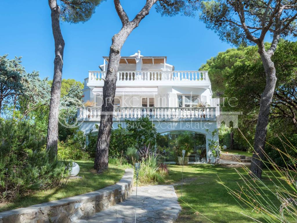 Villa a Livorno in Via degli Oleastri - Foto 2