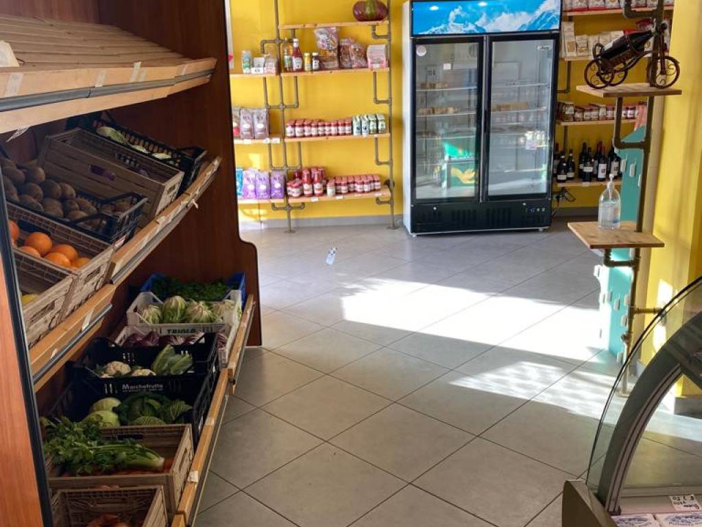 Palazzo / stabile a Fermo in Via Giovanni Falcone - Foto 2