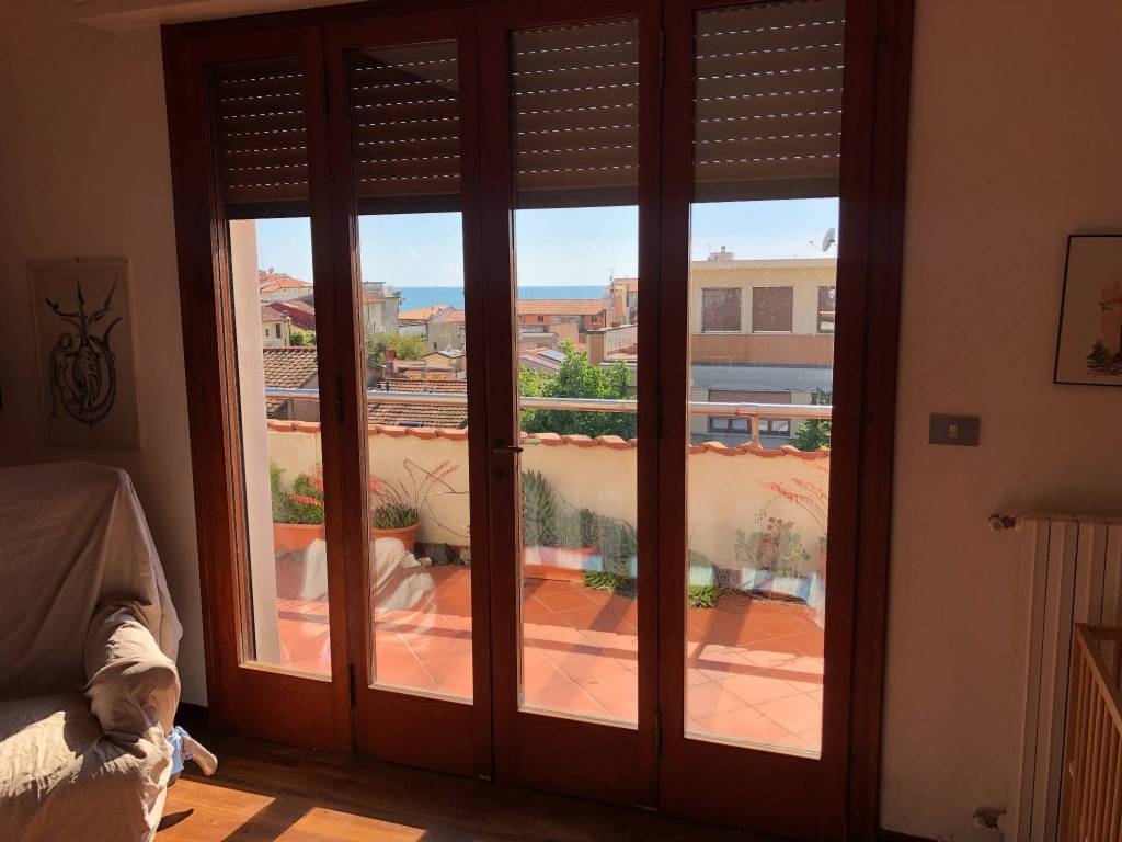 Attico / mansarda a Viareggio in Via Amerigo Vespucci, 16 - Foto 2