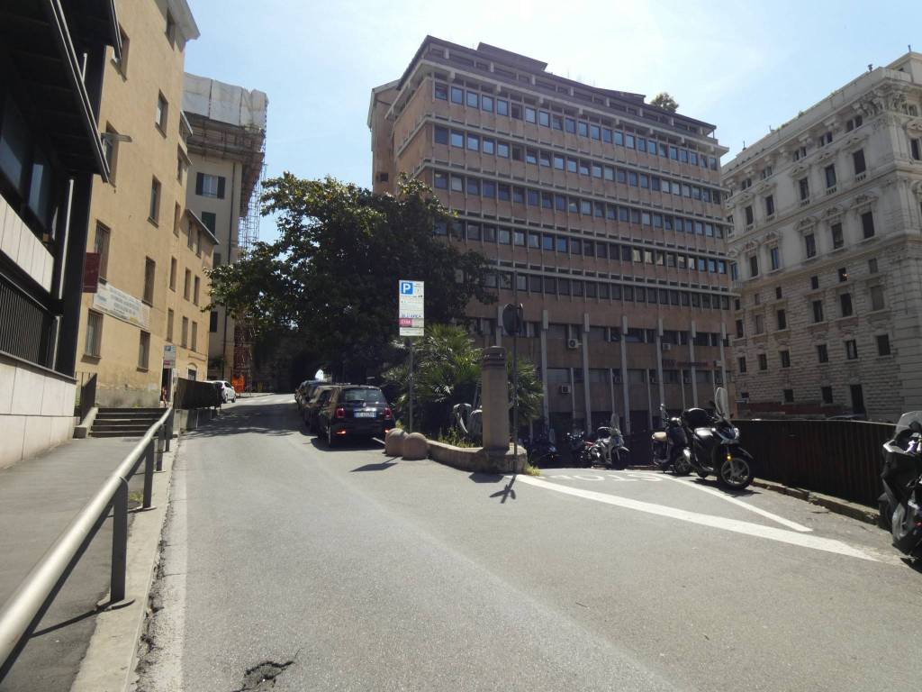 Immobile a Genova in Via Bartolomeo Bosco - Foto 2