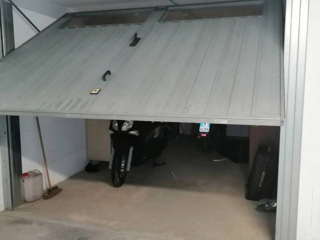Box / garage a Recco in Via Cristoforo Colombo S.N.C. - Foto 2
