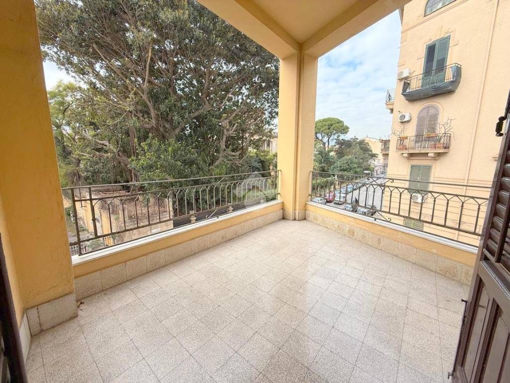 Appartamento a Palermo in Via Noce, 83 - Foto 2