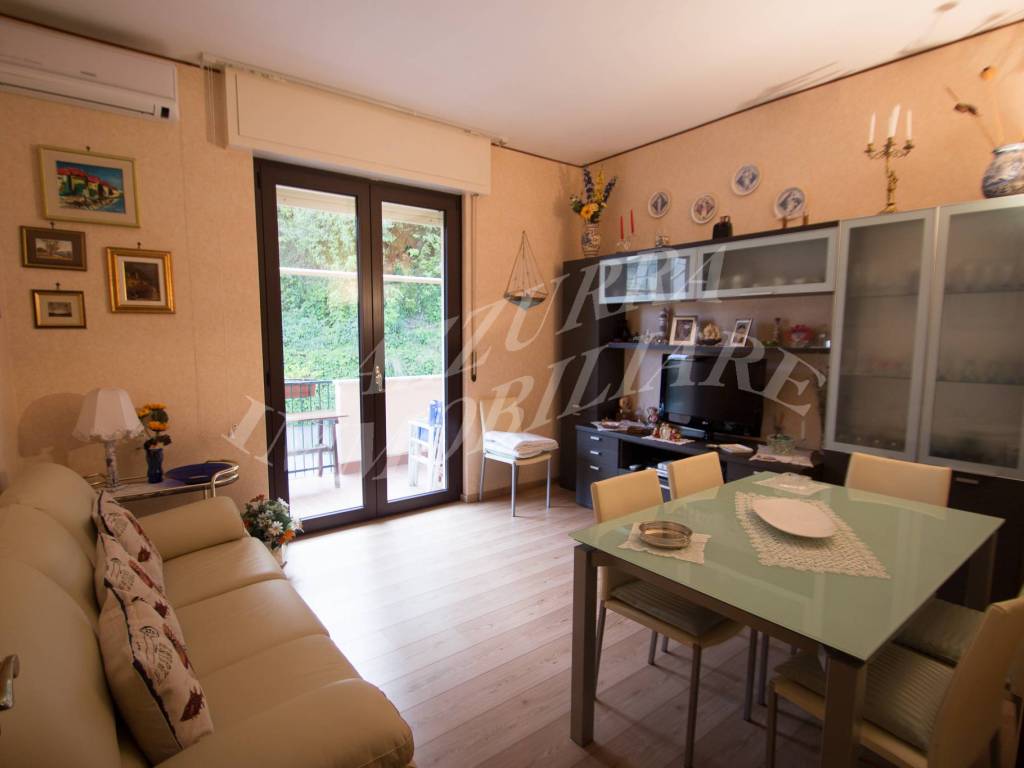 Appartamento a Varazze in Via Michelangelo Corosu - Foto 3