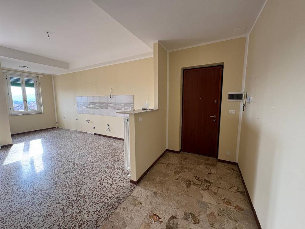 Appartamento a Settimo torinese in Via Luigi Einaudi - Foto 5
