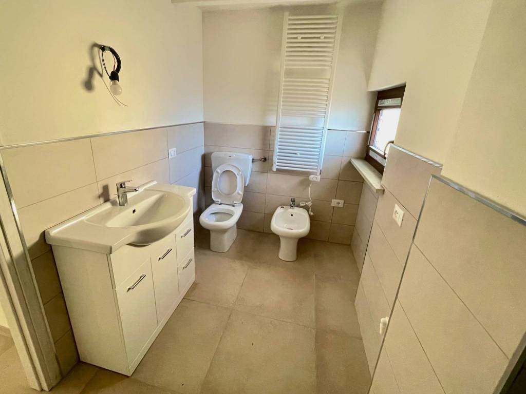 Appartamento a Tortona in Corso Alessandria - Foto 3