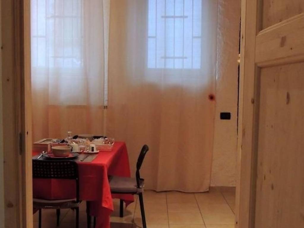 Casa indipendente a Vercelli in Vicolo Antonio Olivero, 13 - Foto 3