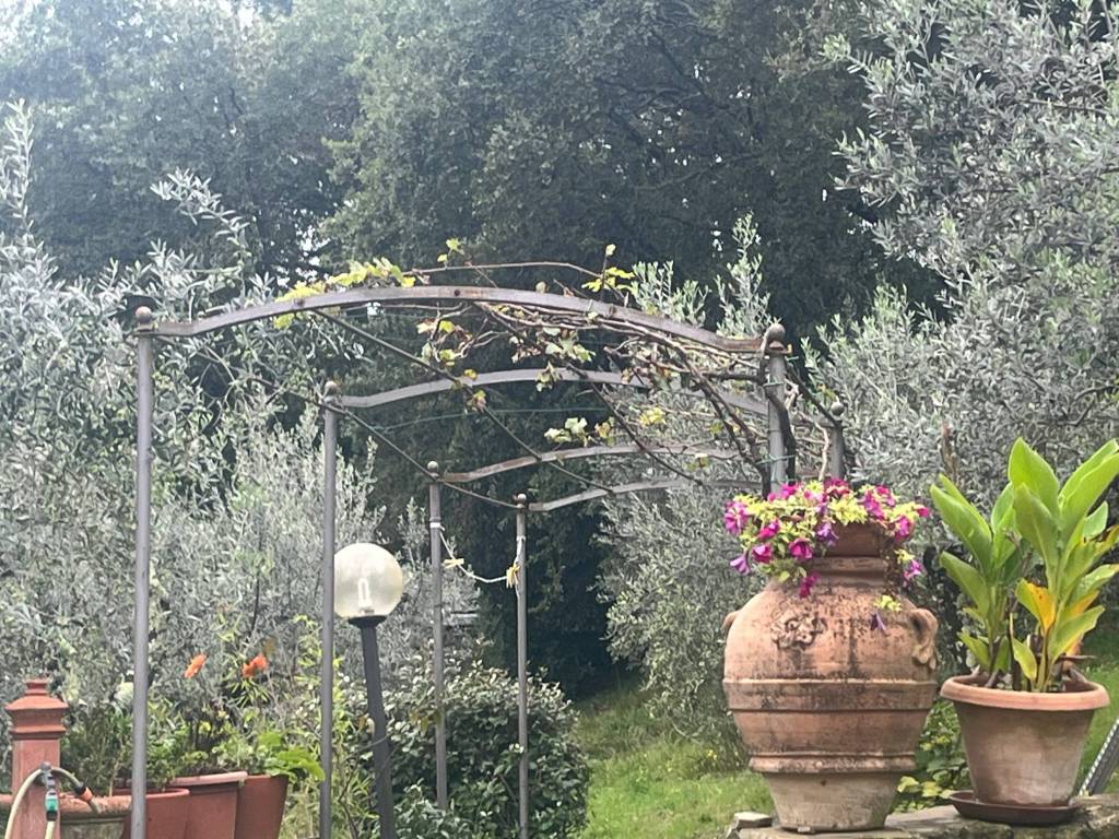 Villa a Vaglia in Via di Basciano - Foto 2