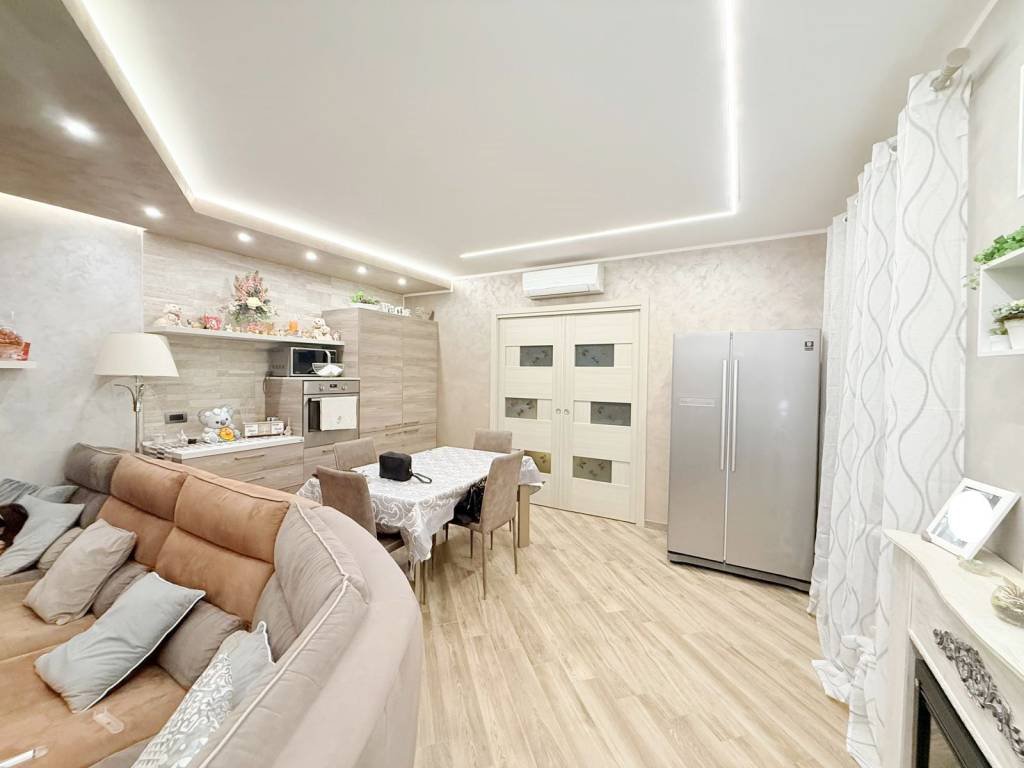 Appartamento a Carini in Via Don Luigi Sturzo - Foto 4