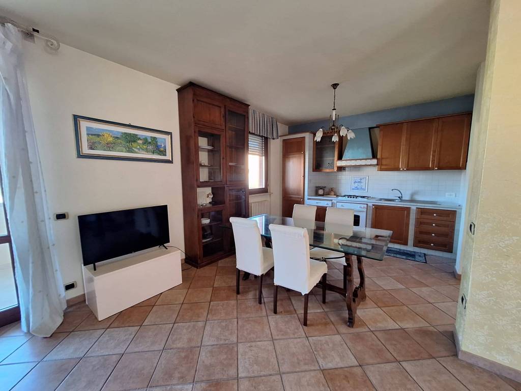 Casa indipendente a Civitanova marche in Via Flavio Gioia - Foto 2