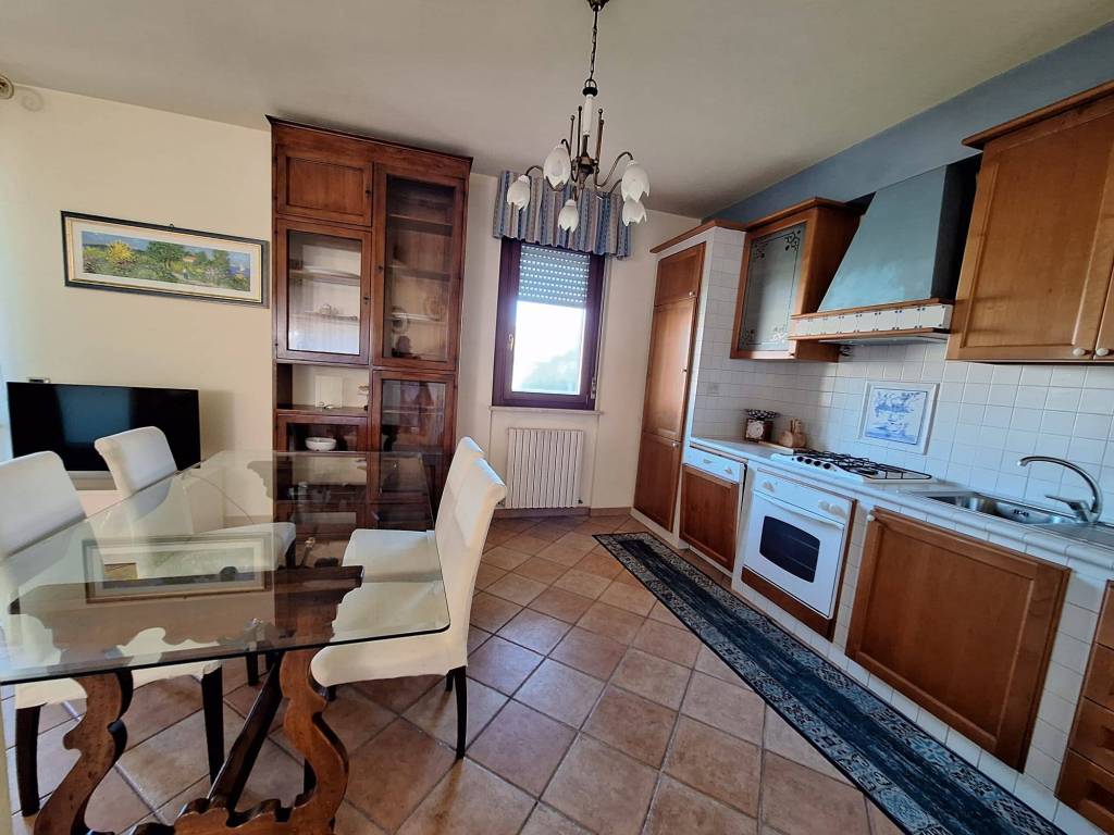 Casa indipendente a Civitanova marche in Via Flavio Gioia - Foto 3