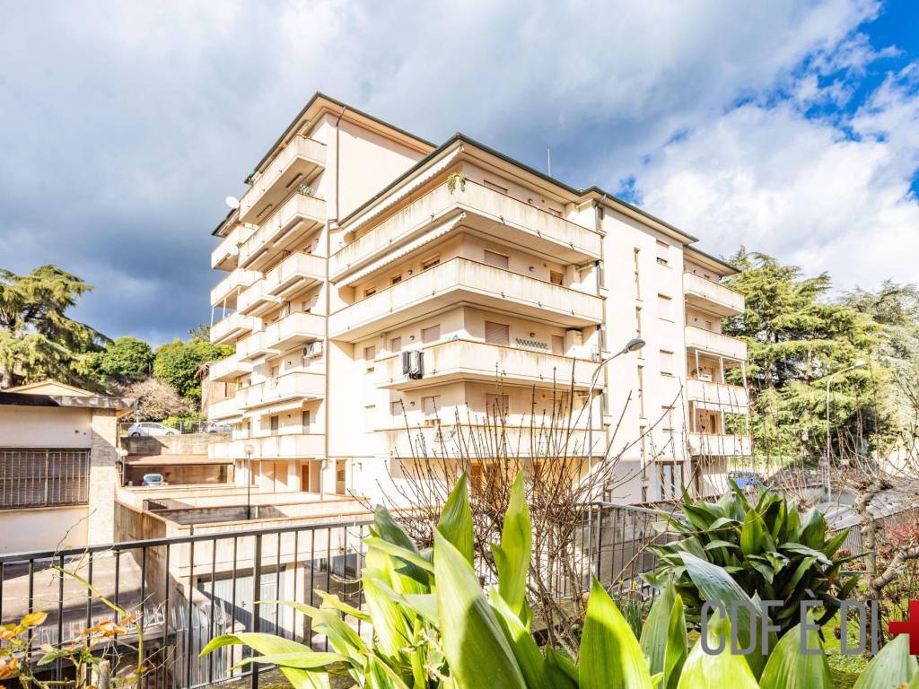 Appartamento a Massa marittima in Via Fratti - Foto 3