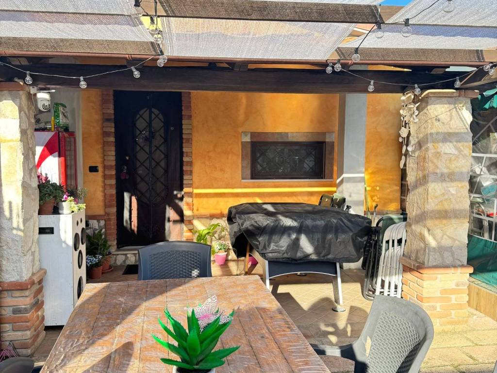 Villa a Velletri in Via Pratolungo - Foto 2