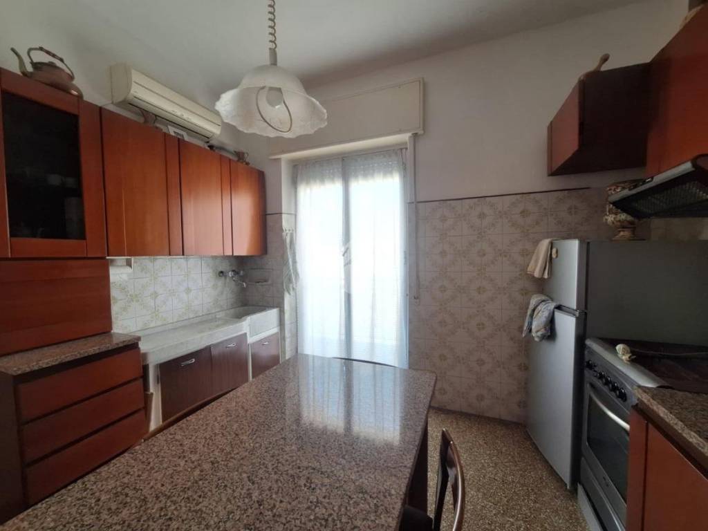 Appartamento a Genova in Via Monte Pertica, 1 - Foto 3