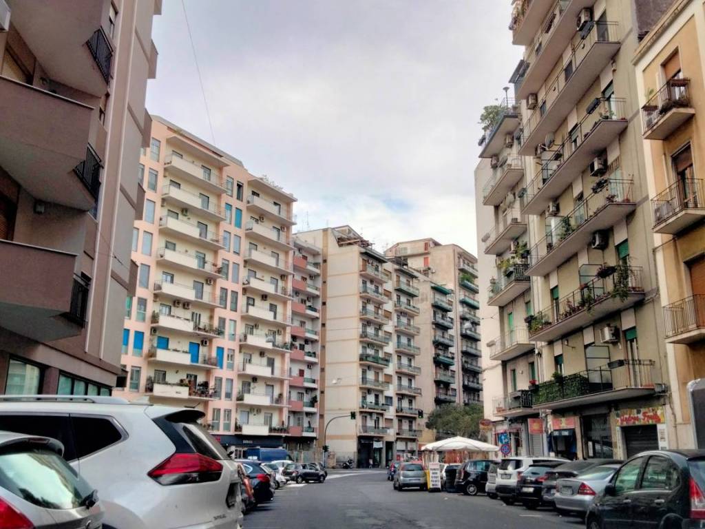 Immobile a Catania in Via Giacomo Leopardi, 80 - Foto 3