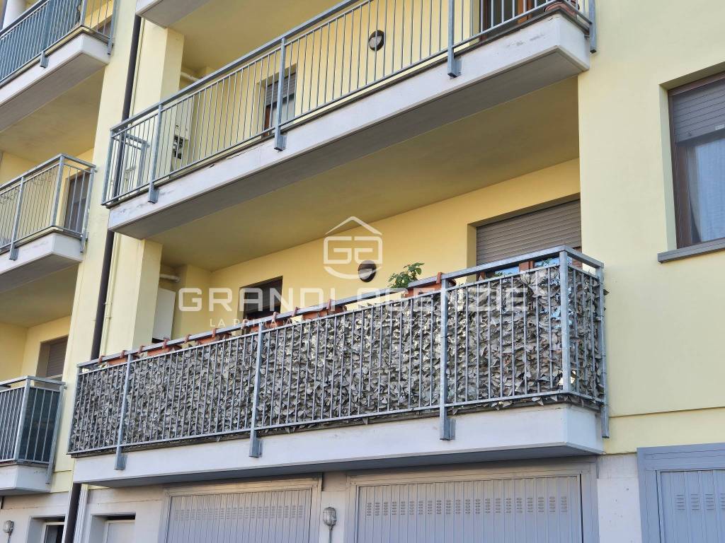 Appartamento a Parma in Piazza Massimo Pianforini - Foto 4