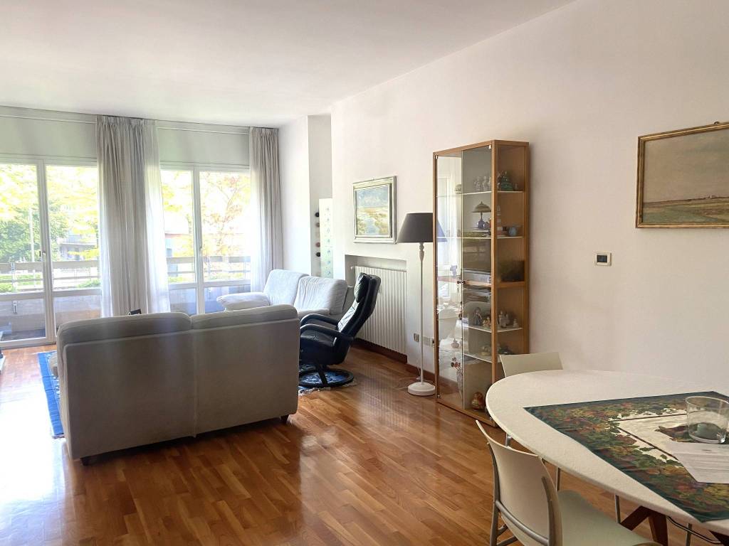 Appartamento a Ferrara in Viale Camillo Benso di Cavour - Foto 3