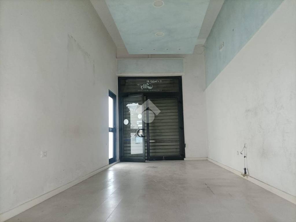Immobile a Mola di bari in VIA VAN WESTERHOUT, 76 - Foto 2