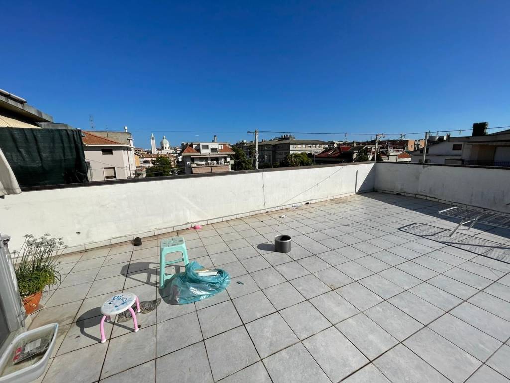 Attico / mansarda a San benedetto del tronto in Via Leonardo Bianchi - Foto 3