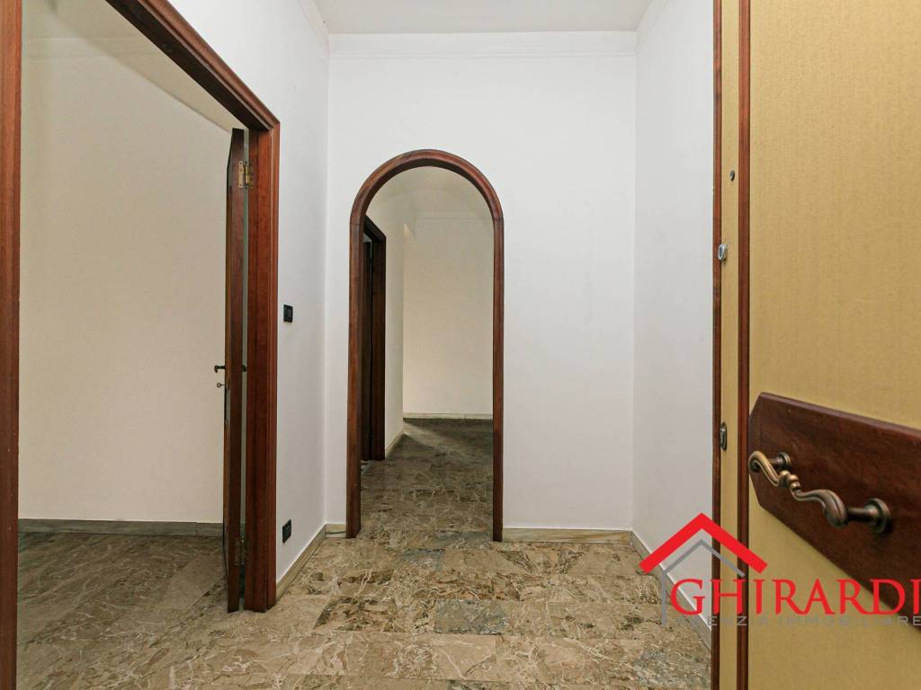 Appartamento a Genova in Via Chiaravagna - Foto 2