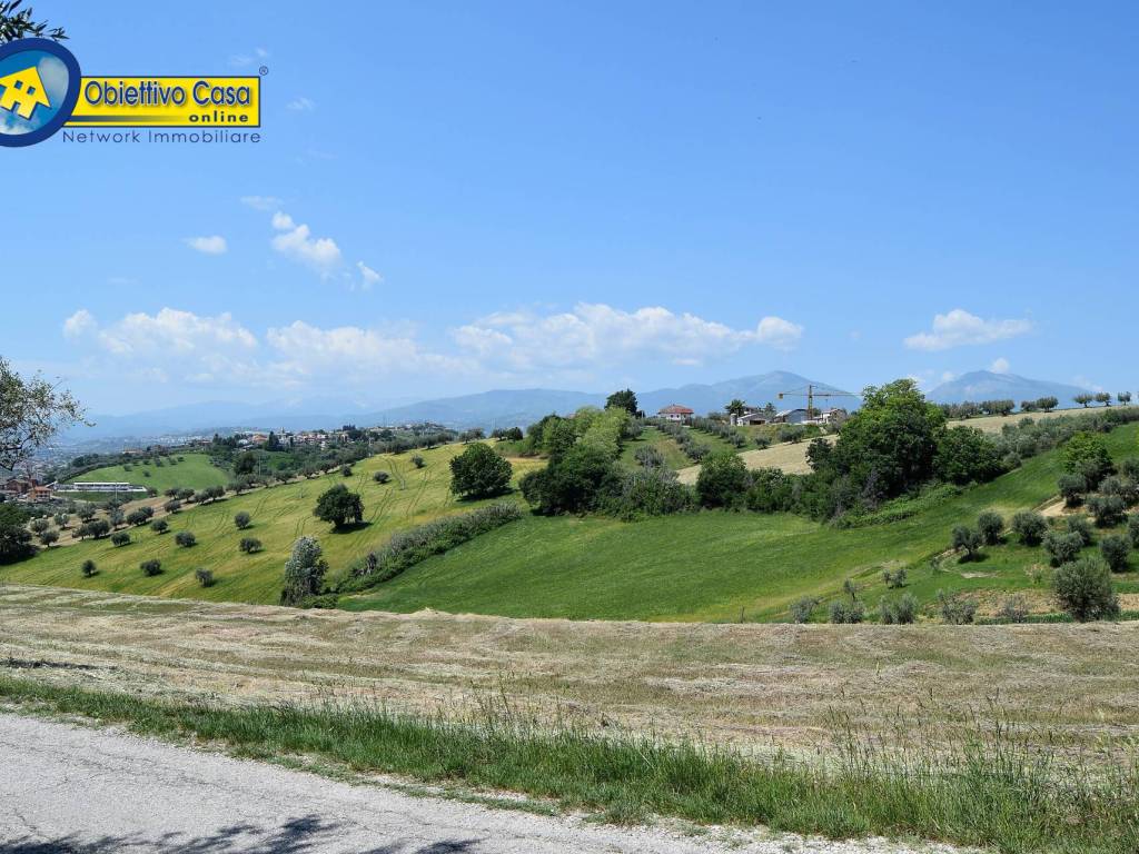 Casa indipendente a Bellante in Fraz. San Mauro - Foto 5