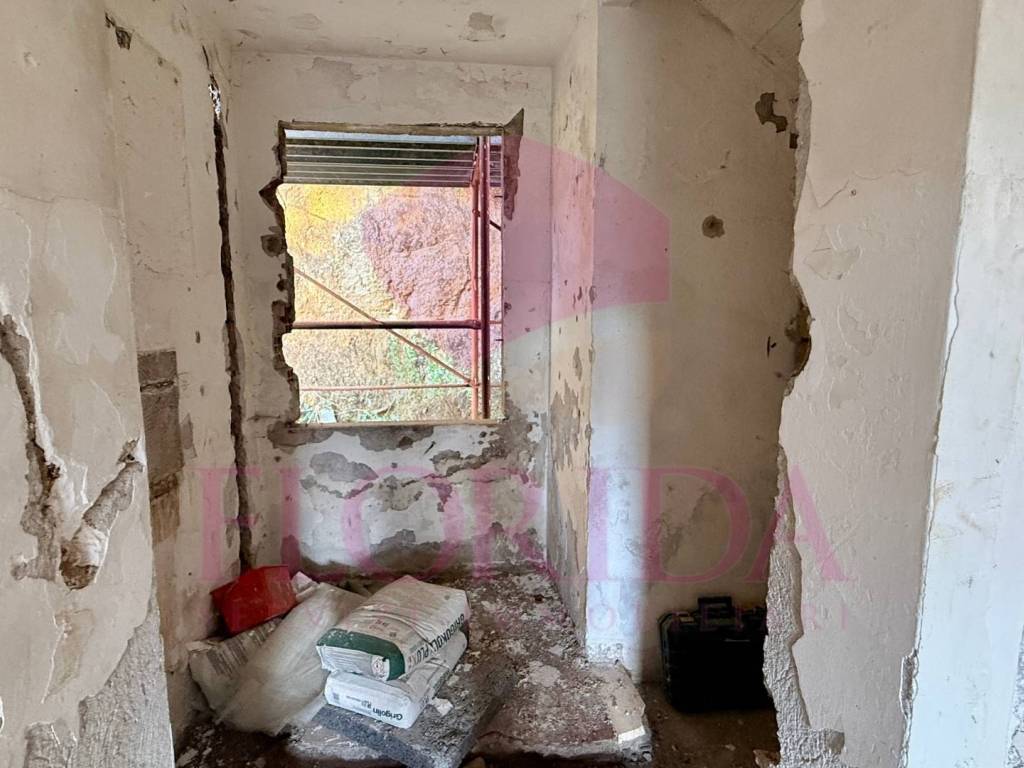 Villa a Aprilia in Via dei Cigni - Foto 5
