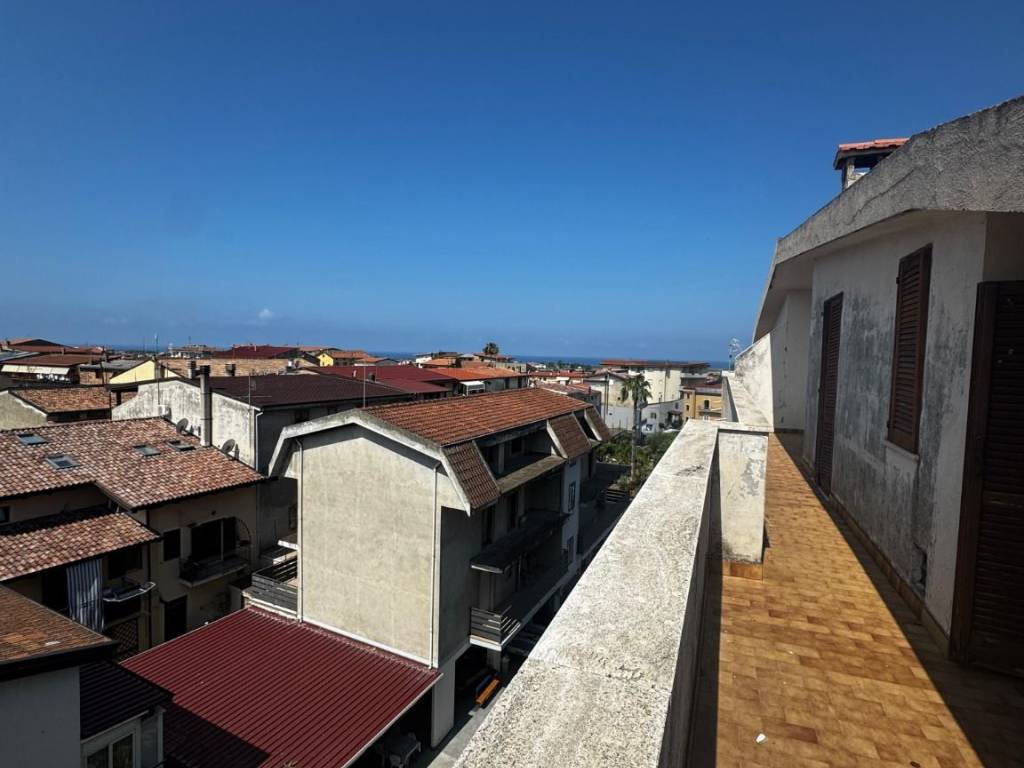 Attico / mansarda a Santa maria del cedro in Via Alberto Burri, 6 - Foto 3