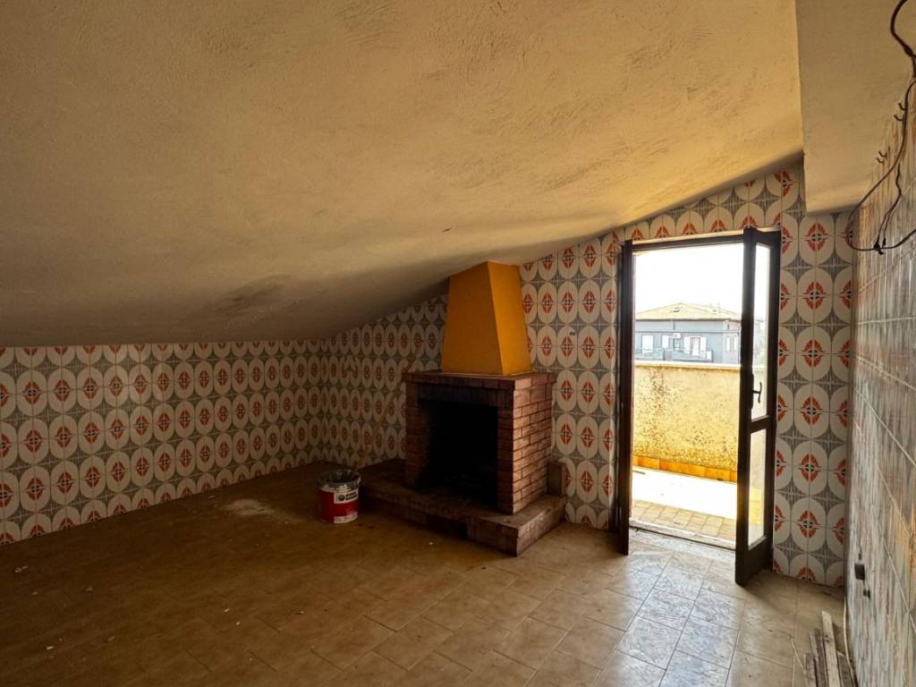 Attico / mansarda a Santa maria del cedro in Via Alberto Burri, 6 - Foto 5