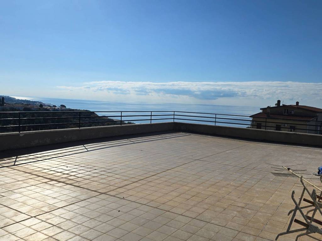 Appartamento a Belvedere marittimo in Via Sant'Antonio Abate - Foto 2