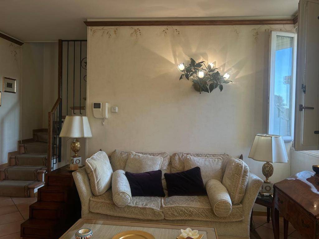 Appartamento a Seregno in Via Francesco Trabattoni, 57 - Foto 3