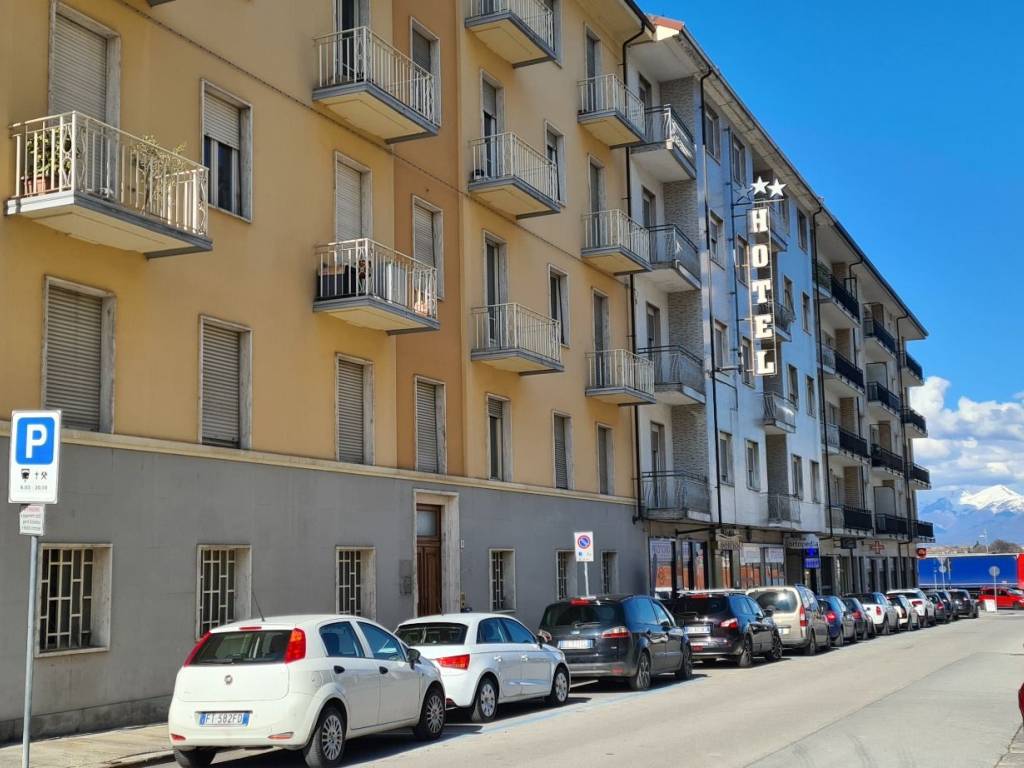 Appartamento a Cuneo in Via Michele Coppino, 31 - Foto 3