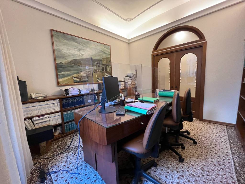 Appartamento a Savona in Via Pietro Paleocapa - Foto 3
