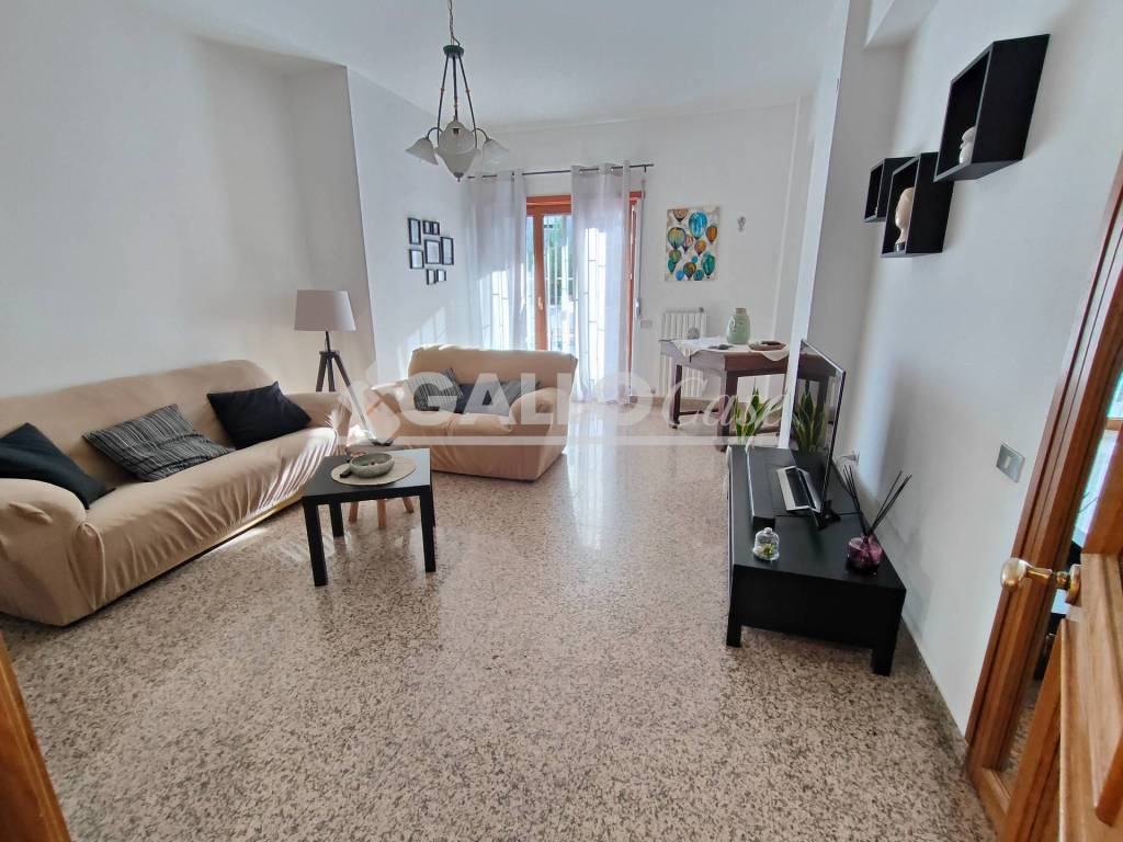 Appartamento a Rende in Via Quasimodo - Foto 4