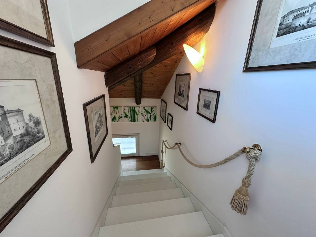 Appartamento a Alba in Strada Serre, 6 - Foto 2