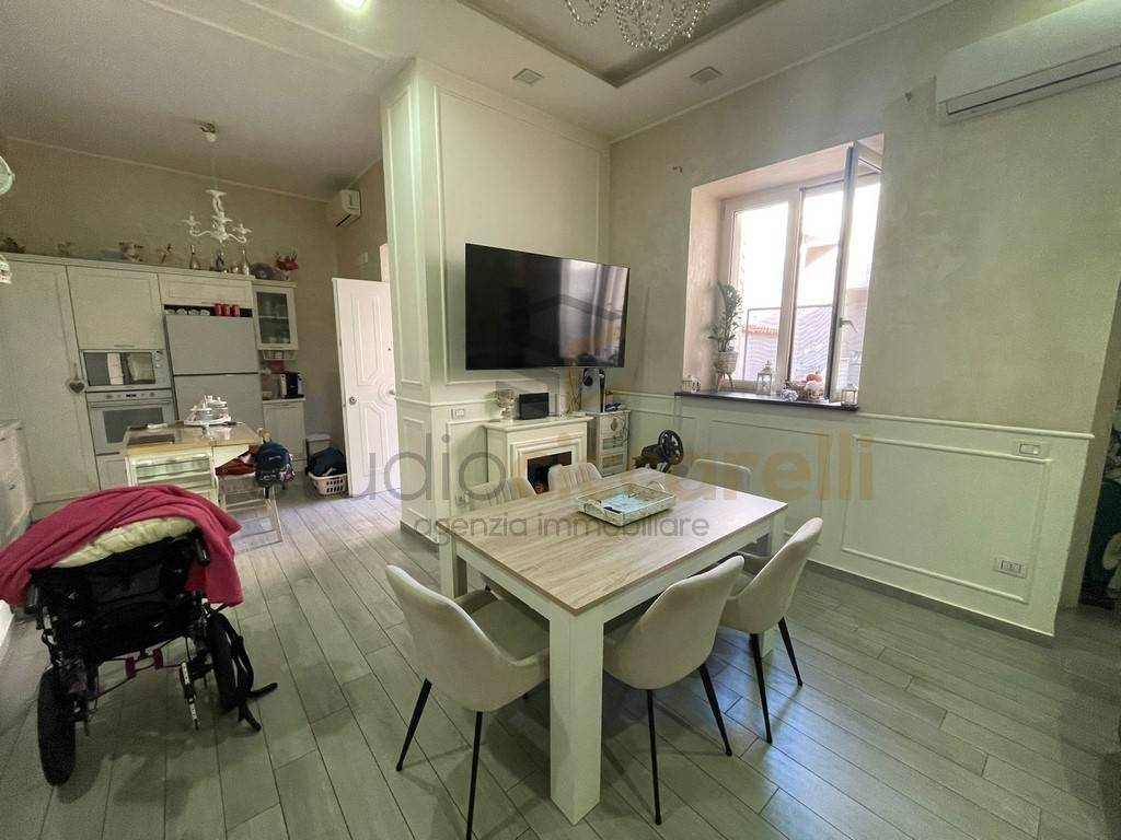Casa indipendente a Giugliano in campania in Corso Campano, 34 - Foto 5