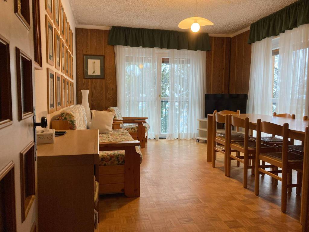 Appartamento a Madesimo in Via Antonio De Giacomi, 11 - Foto 2