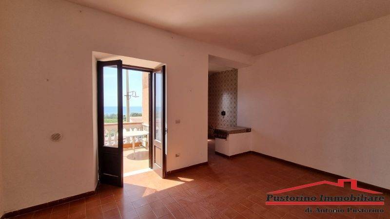 Casa indipendente a Palizzi in Via Alessandro Manzoni - Foto 3