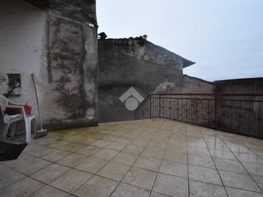 Casa indipendente a Castiglione delle stiviere in Via Bernardo Ordanino, 46 - Foto 5