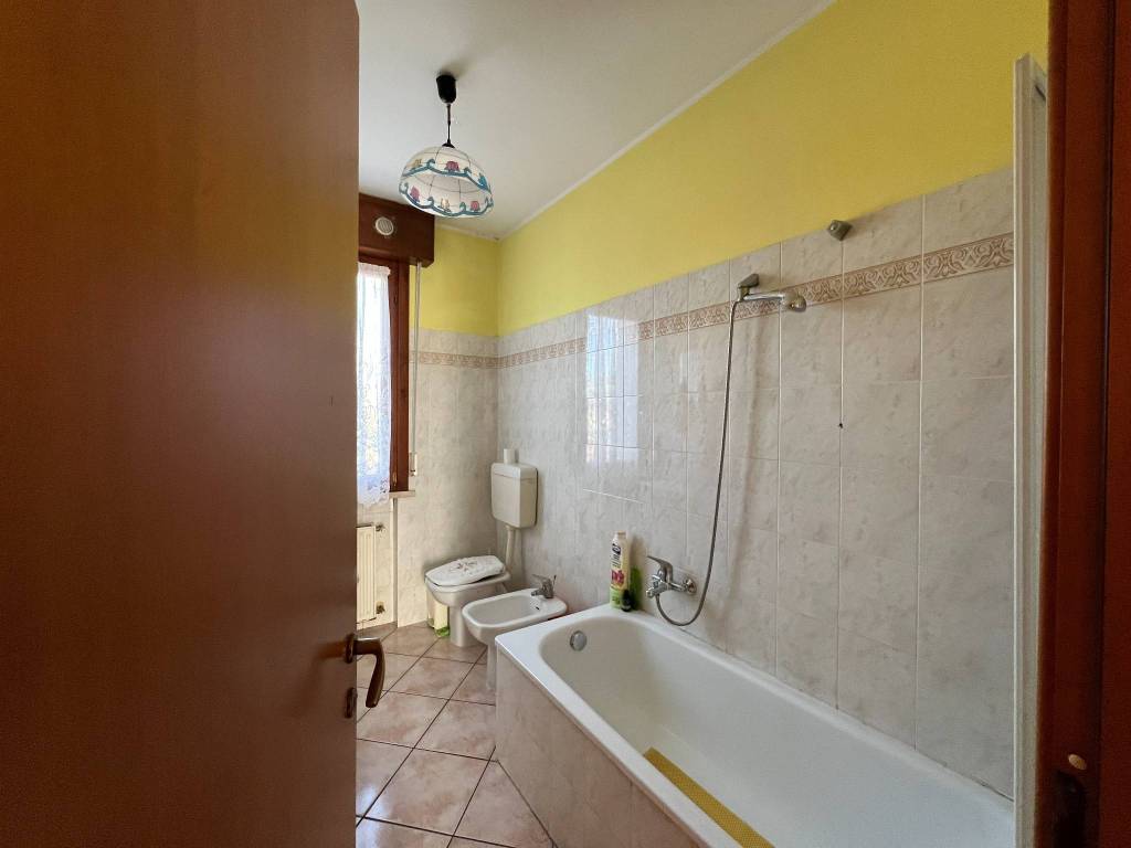 Appartamento a Guastalla in Viale Cappuccini - Foto 5