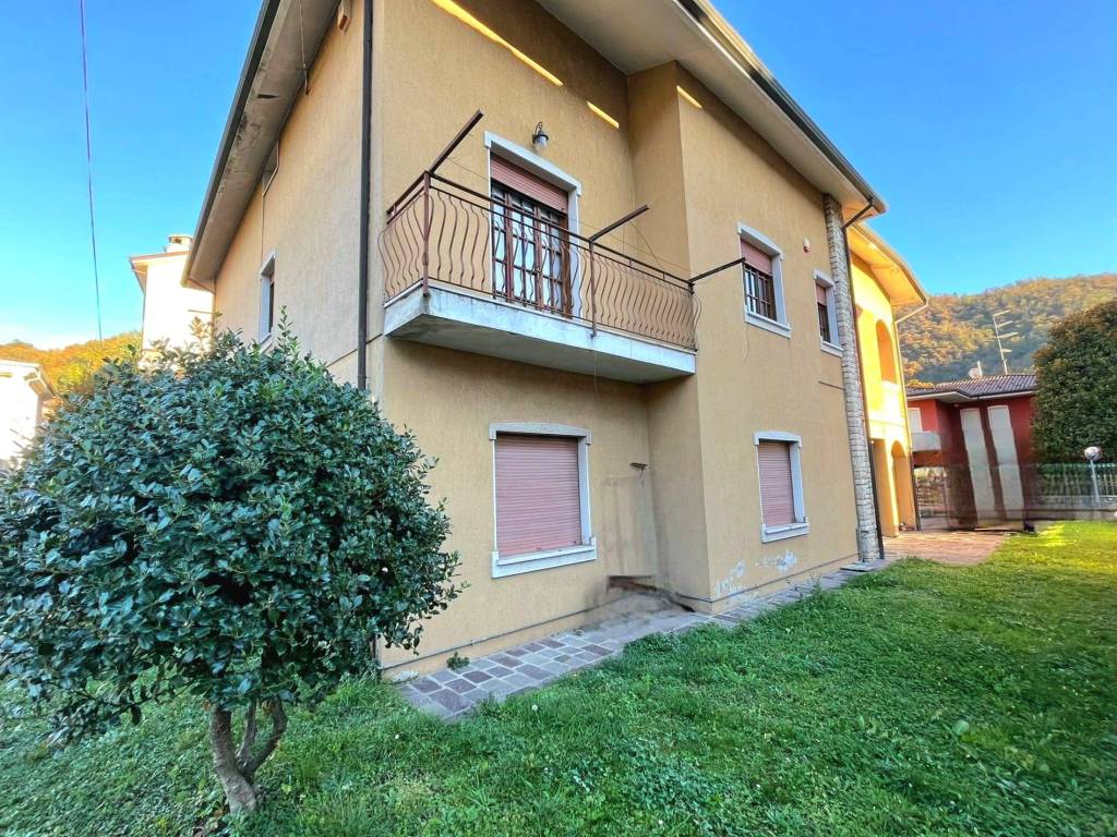 Villa a Sarezzo in Via E. Fermi - Foto 5