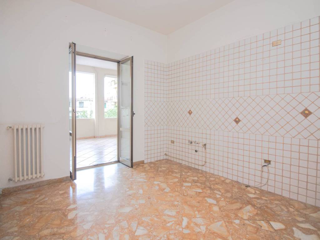 Appartamento a Scafati in Via Martiri d'Ungheria - Foto 5